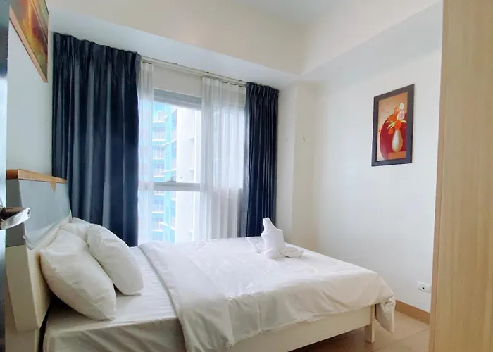 120 Sqm Modern 3bedrooms Highrise Facing Bay, Near Airports, Okada Casino, Solaire Casino, Moa With Free Parking Apartment Manila